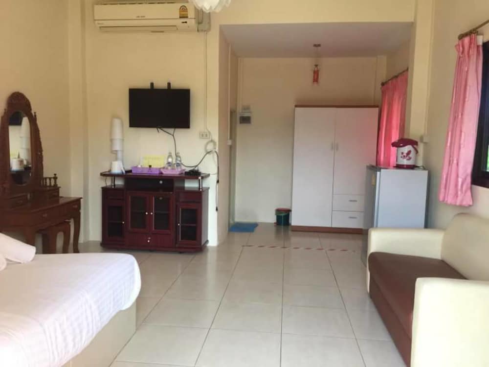 Standard Double Room, 1 Double Bed, Non Smoking photo 2