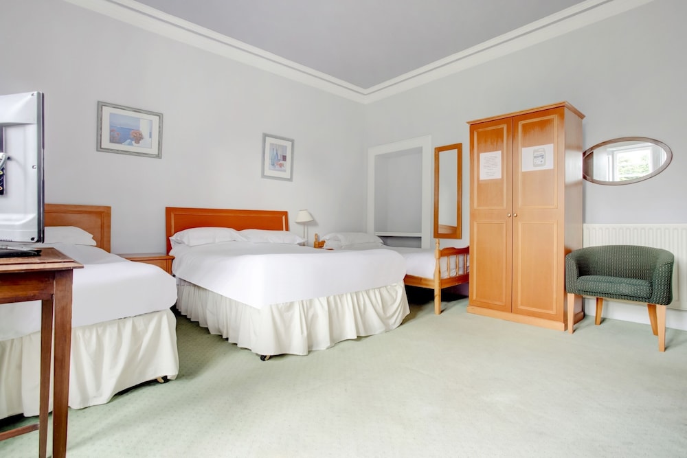 Standard Room, 2 Double Beds (Family) photo 1