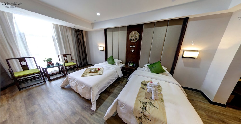 Deluxe Twin Room photo 1