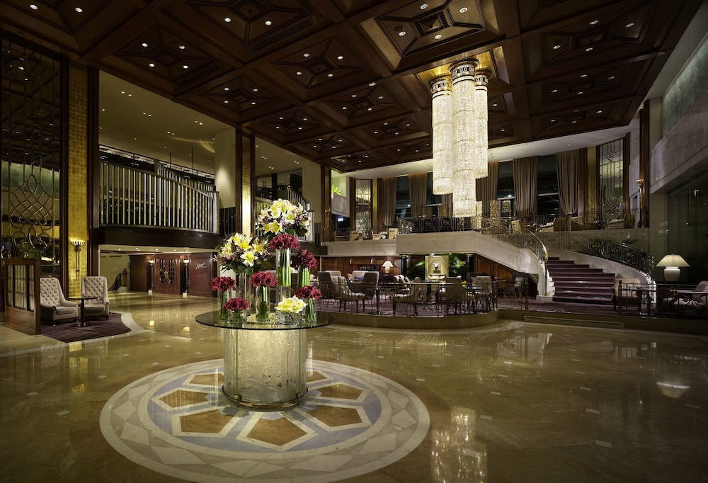 Classic Room, 1 King Bed, Club Lounge Access