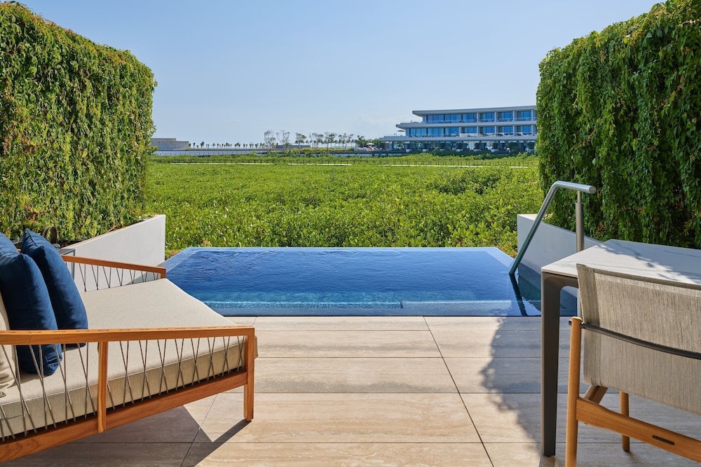 Grand Room, 2 Queen Beds, Ocean View (Private Pool) - Photo 6