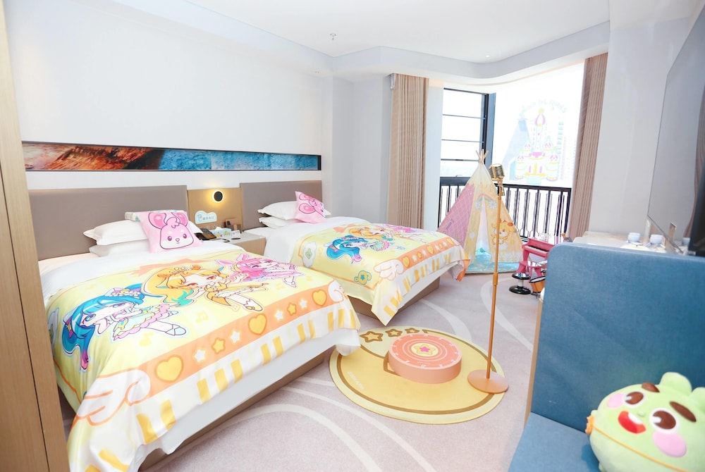 Family Room, 2 Twin Beds, Non Smoking photo 1