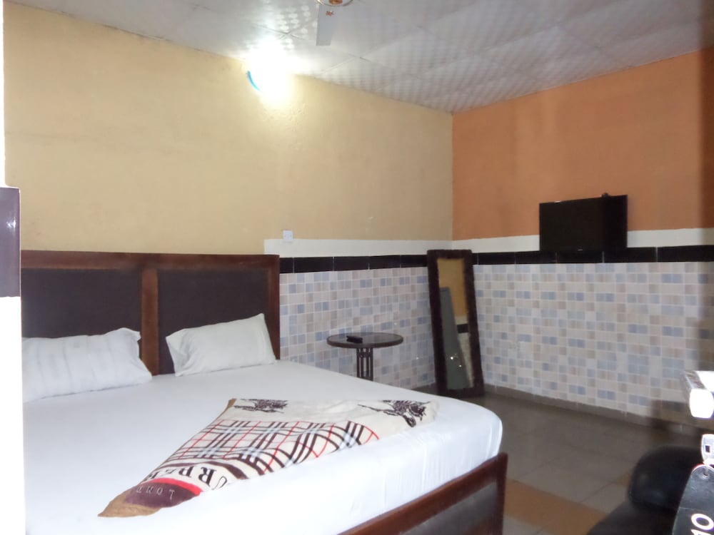 Basic Room photo 3