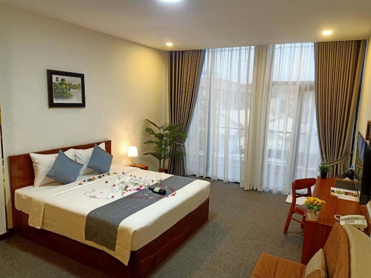 Suite with Balcony - Photo 1