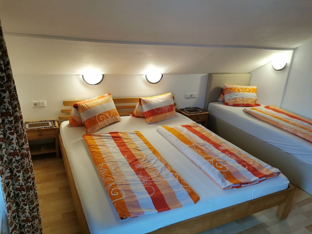 Classic House, 3 Bedrooms photo 3