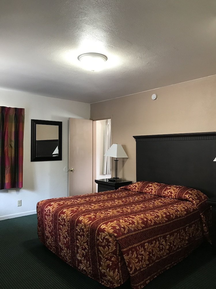 Family Triple Room photo 1