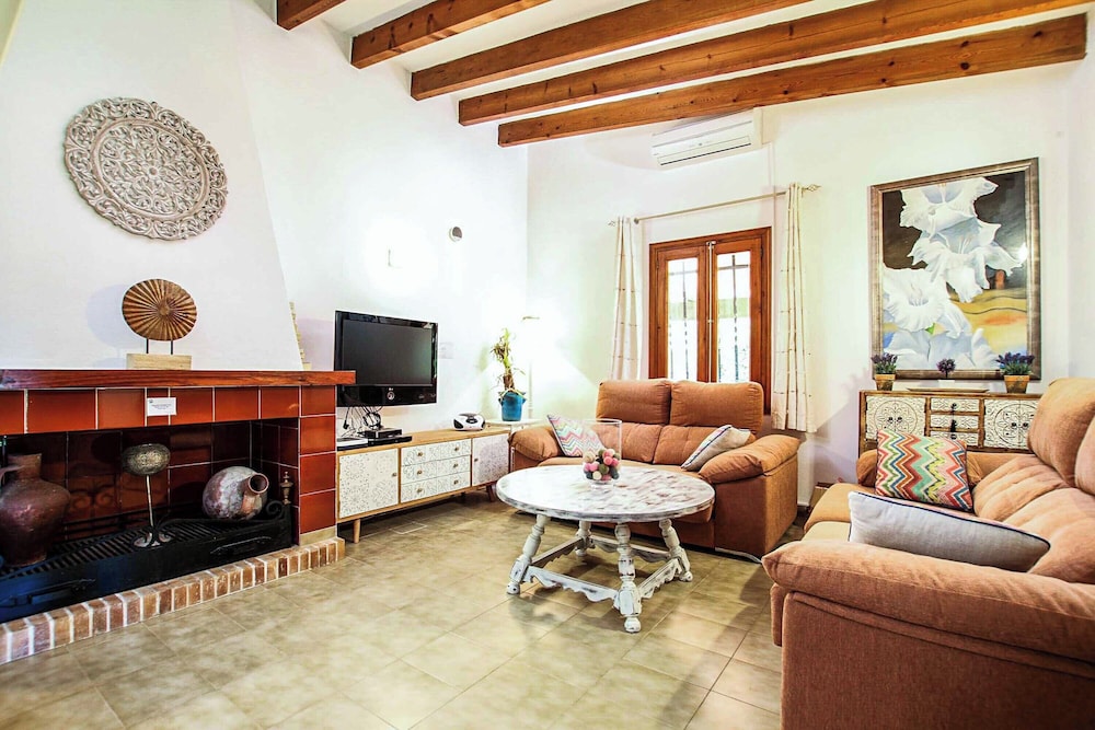 Villa (3 Bedrooms) photo 2