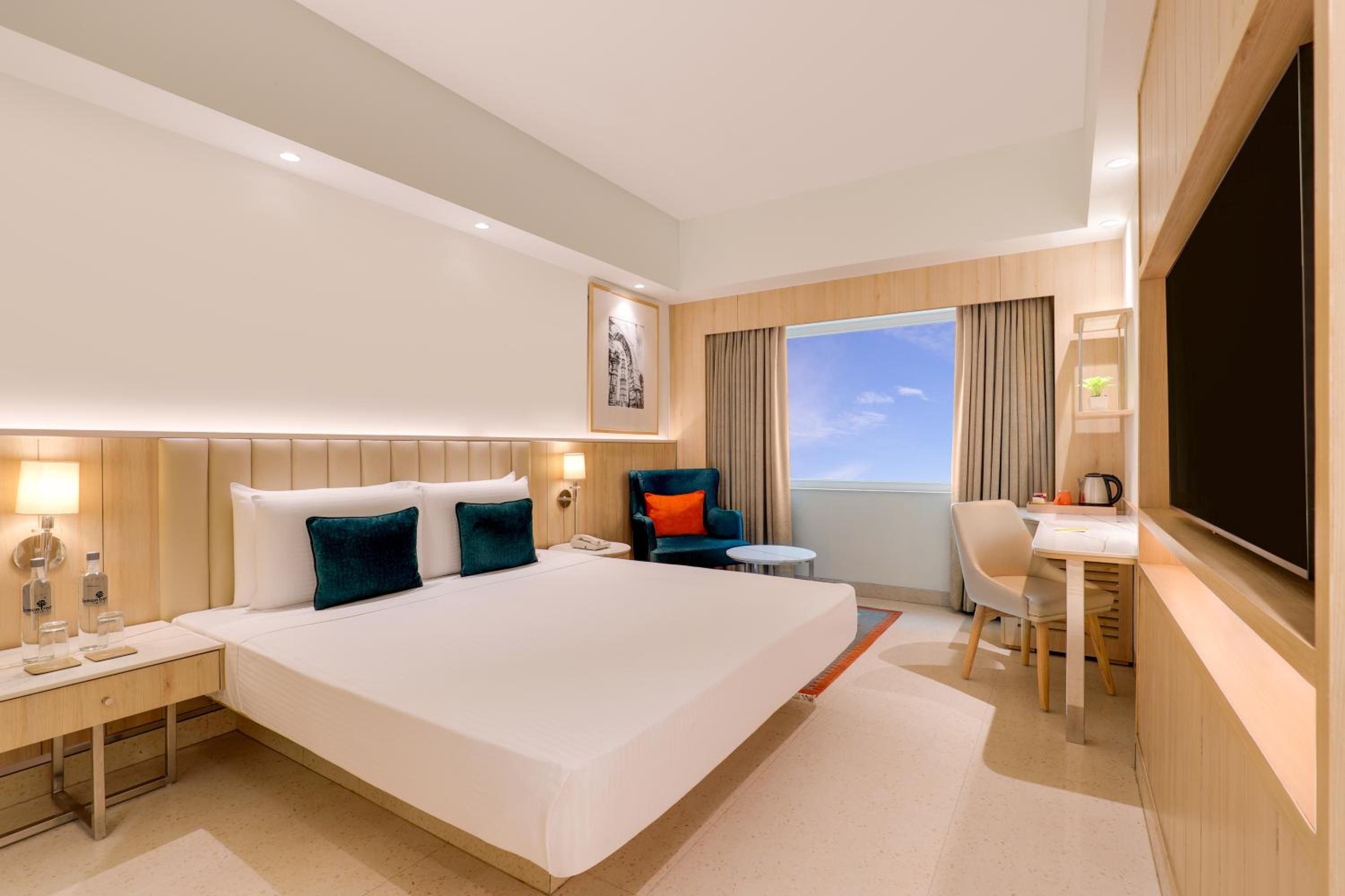 Double Room (15% off on Two-way Airport Transfer) - Photo 6