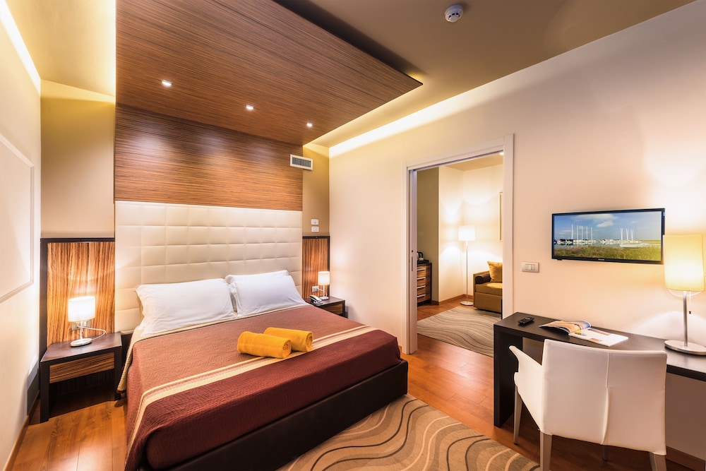 Suite photo 1