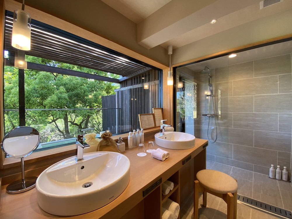 Japanese Twin Room "Takamado" With Open Air Bath, Non Smoking photo 3