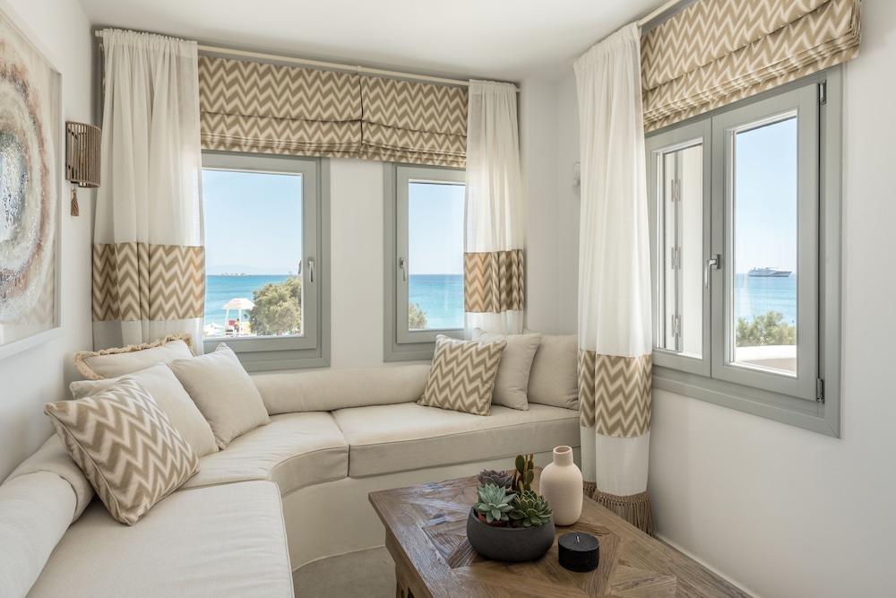 Panoramic Suite, Hot Tub, Sea View - Photo 7