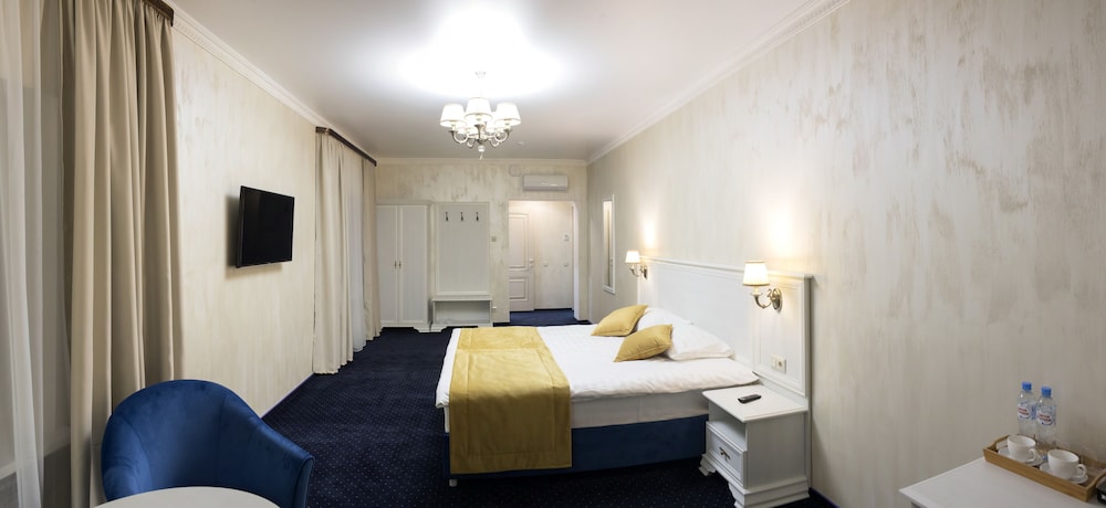 Deluxe Double Room (302) photo 2