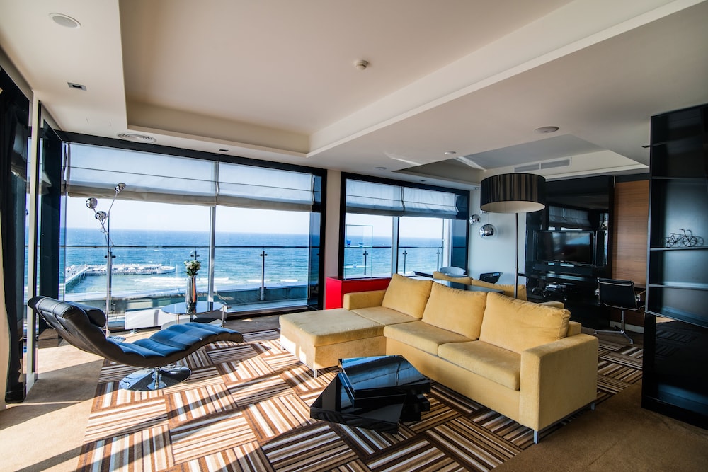Deluxe Suite, Sea View