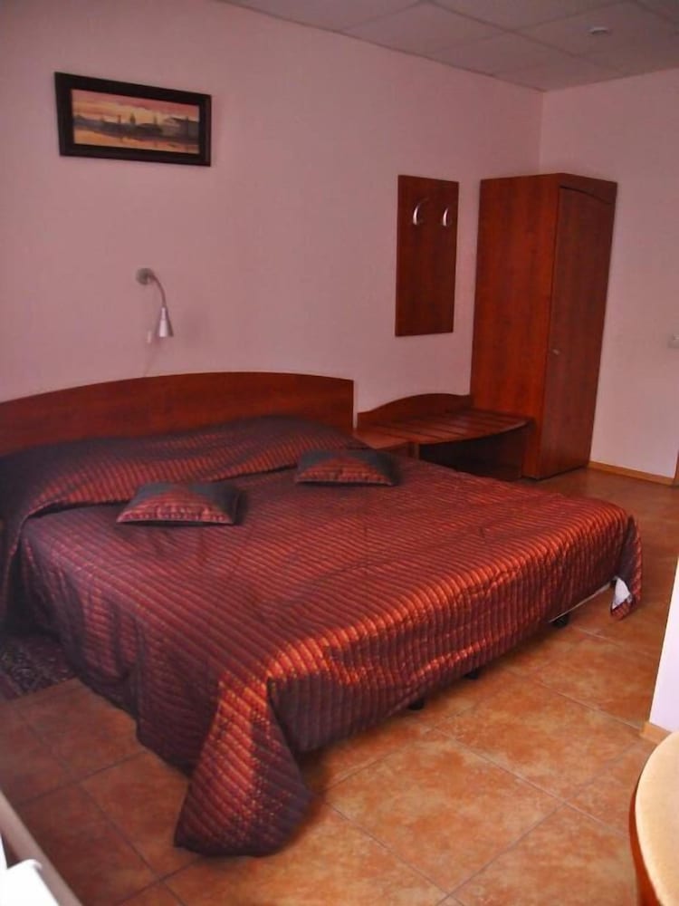 Standard Double Or Twin Room photo 1