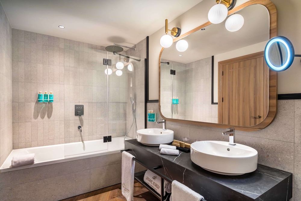 Junior Suite - Photo 11
