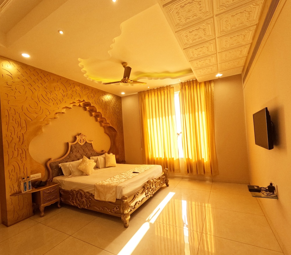 Royal Suite - Photo 4