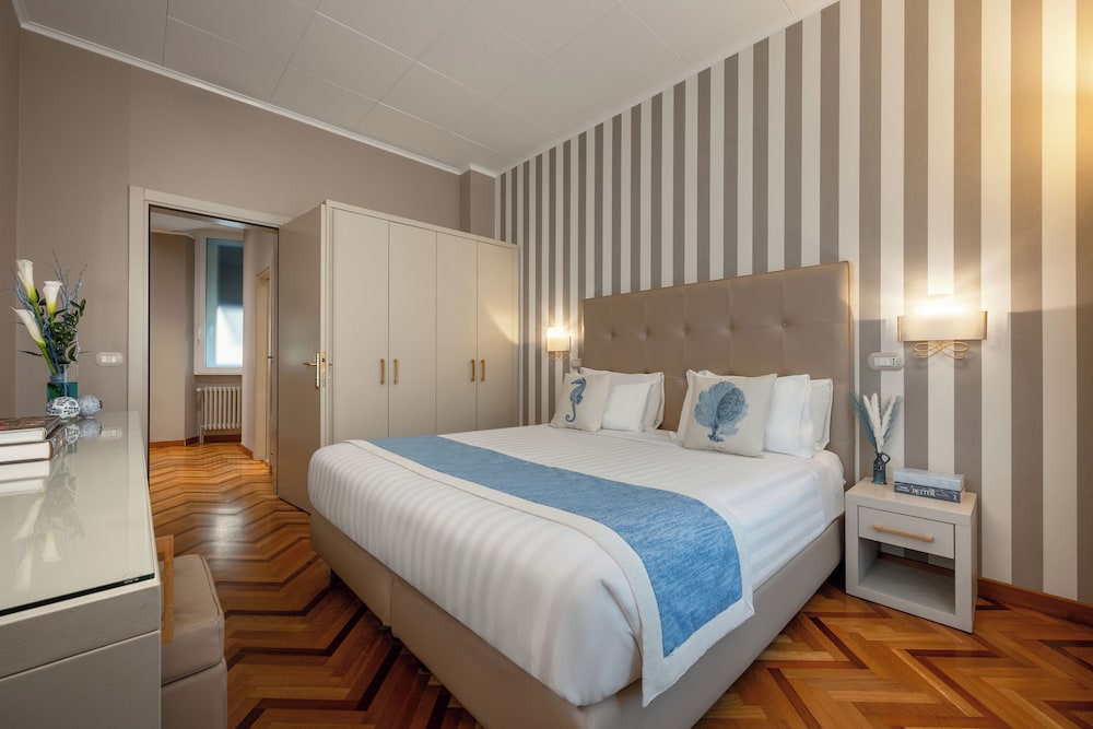 Standard Double Room - Photo 2