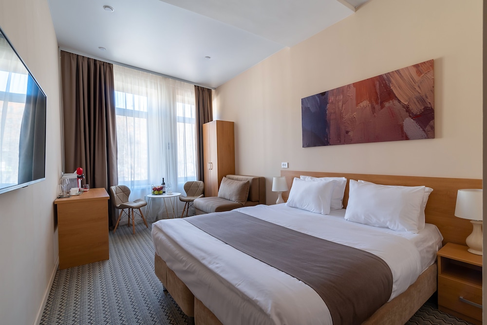 City Triple Room photo 1