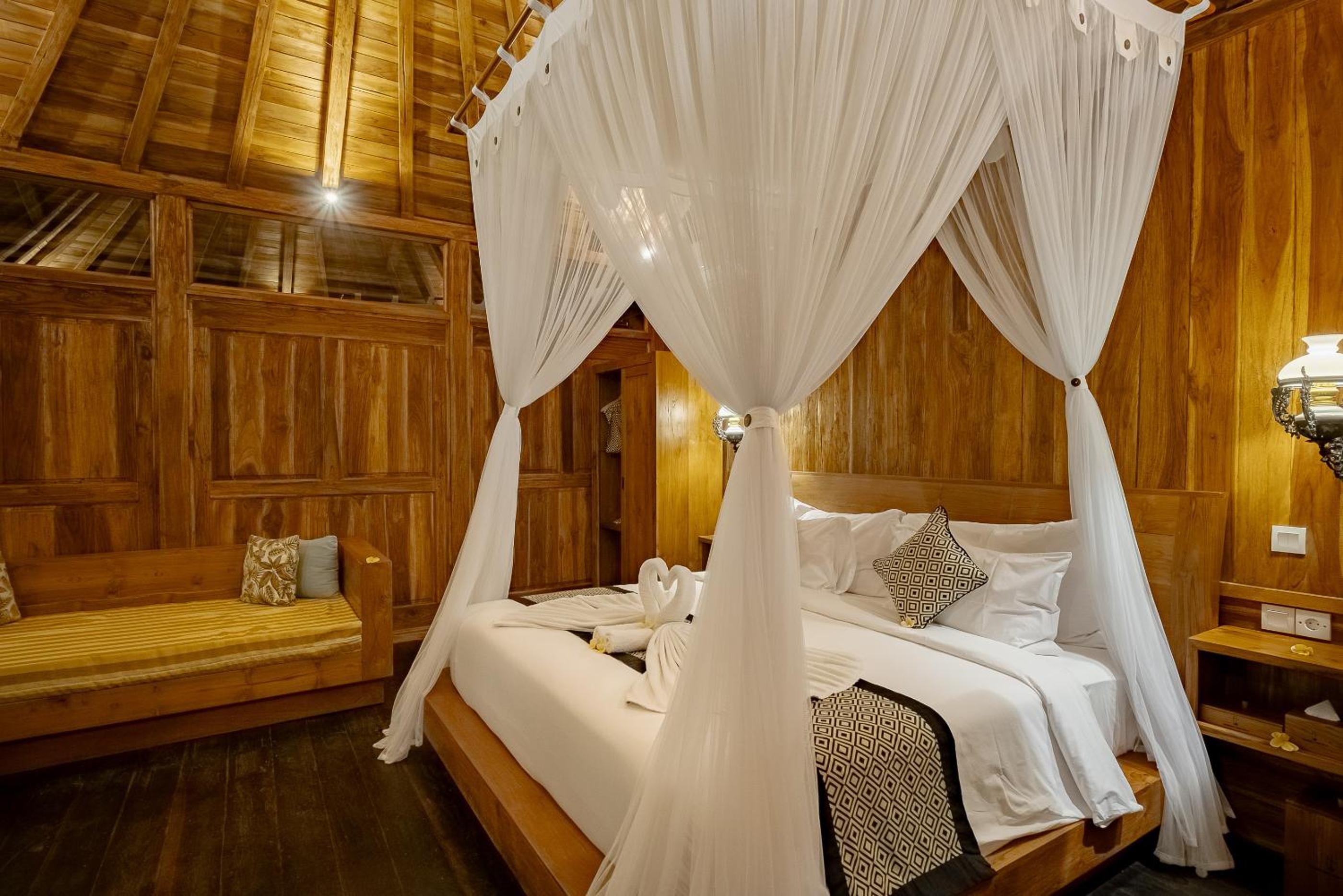 One-Bedroom Villa - Photo 163