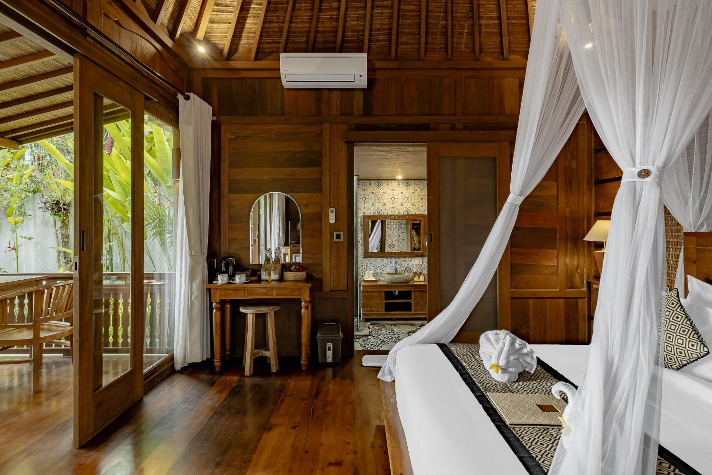 One-Bedroom Villa - Photo 158