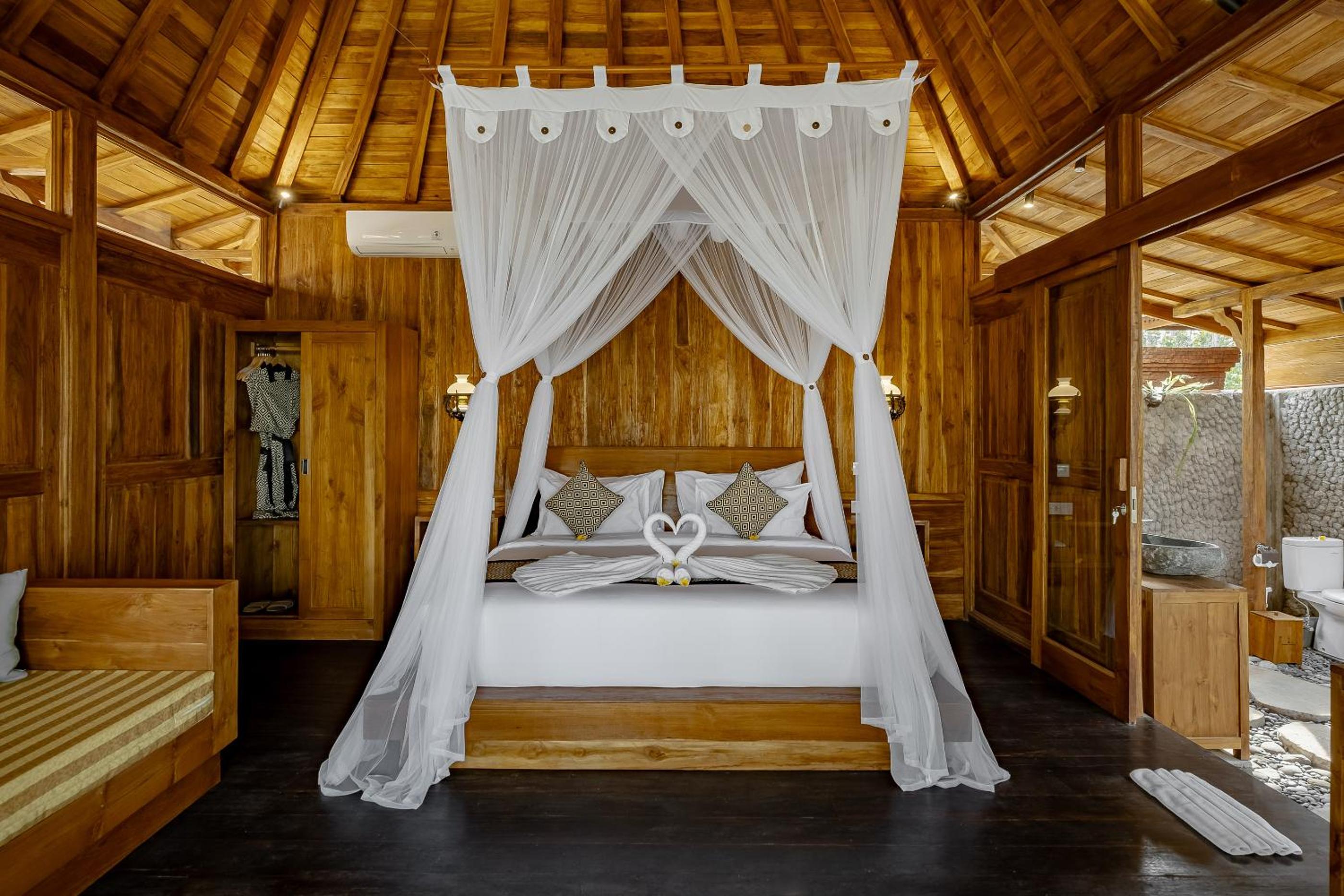 One-Bedroom Villa - Photo 84