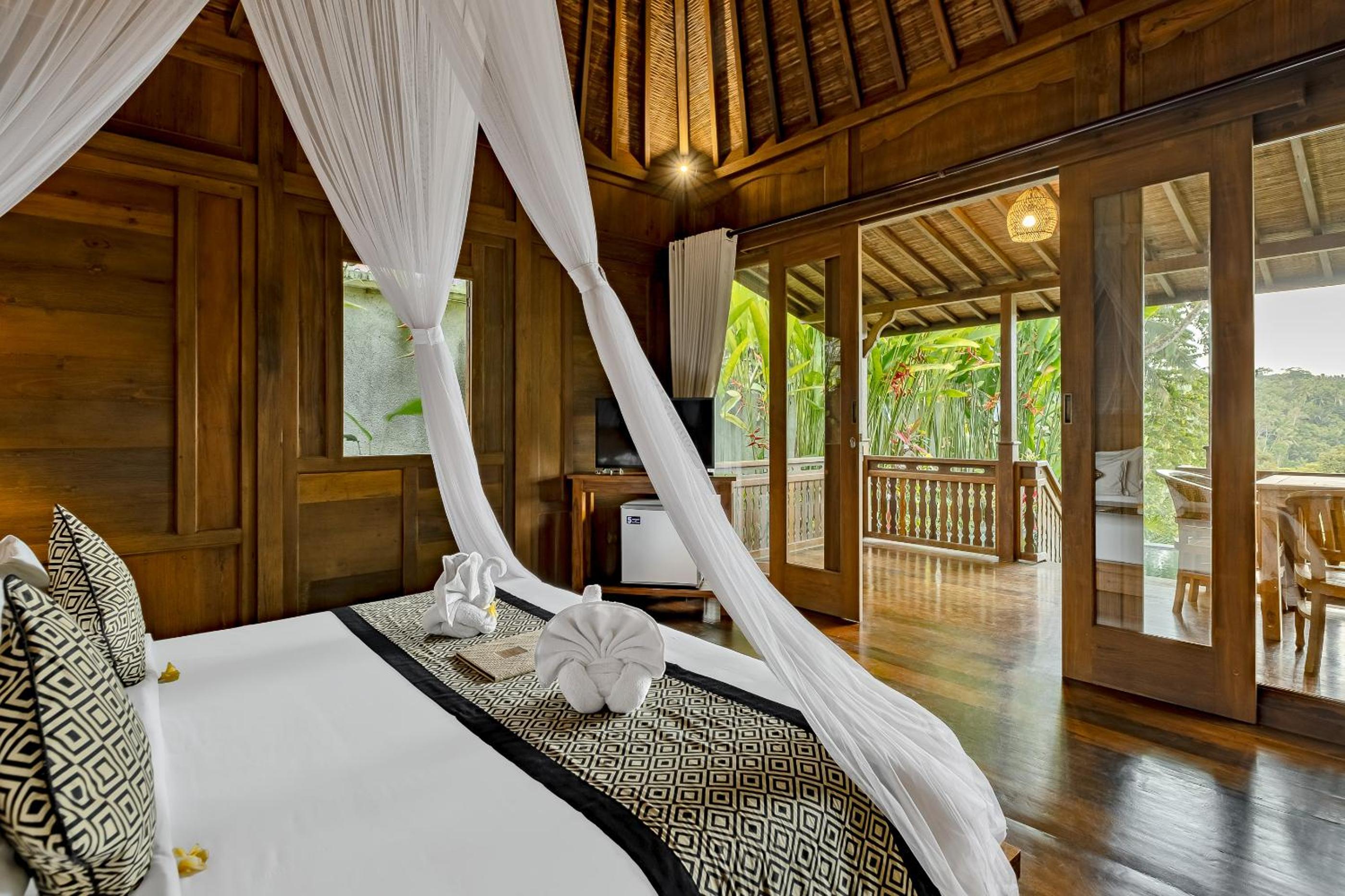 One-Bedroom Villa - Photo 83