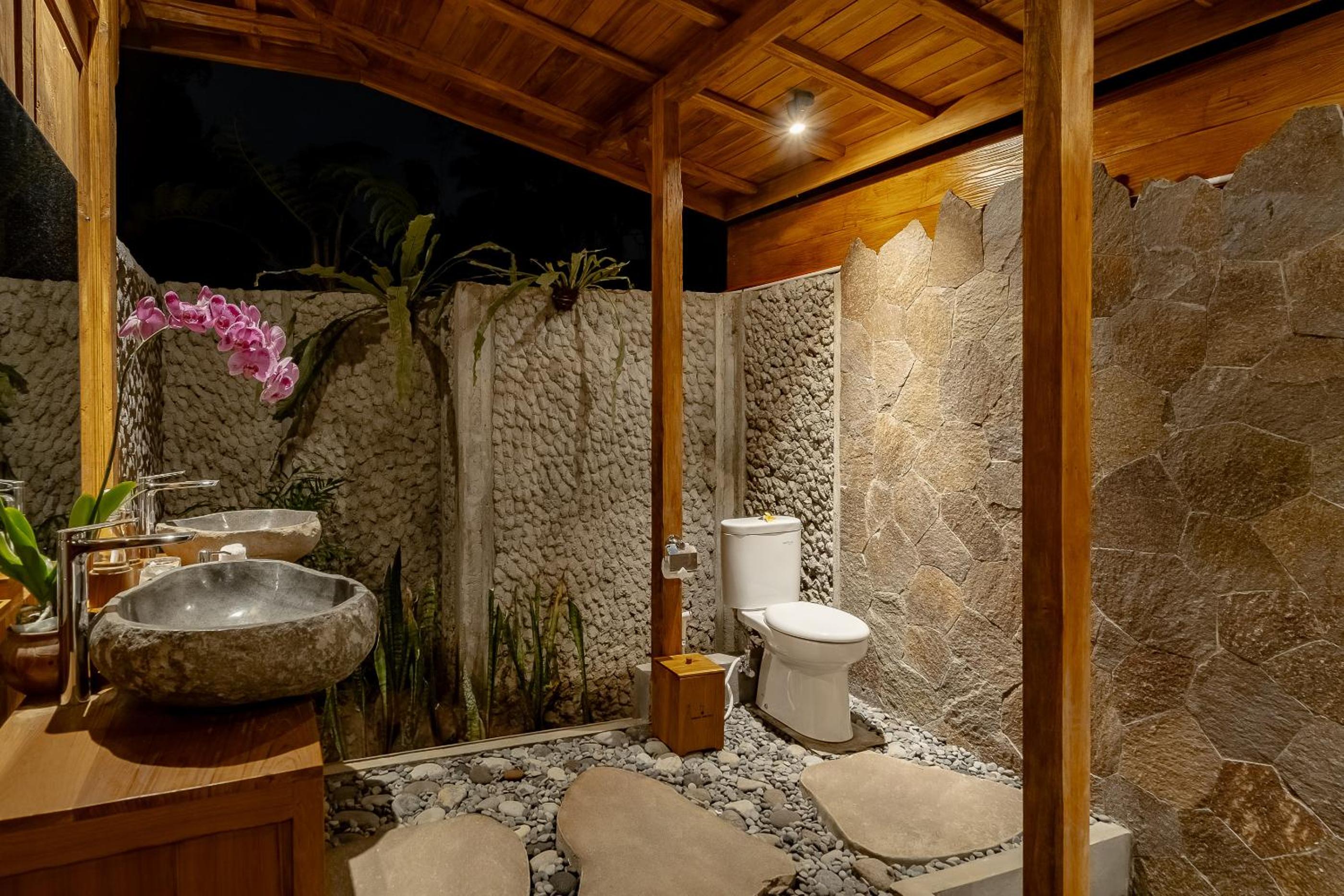 One-Bedroom Villa - Photo 68