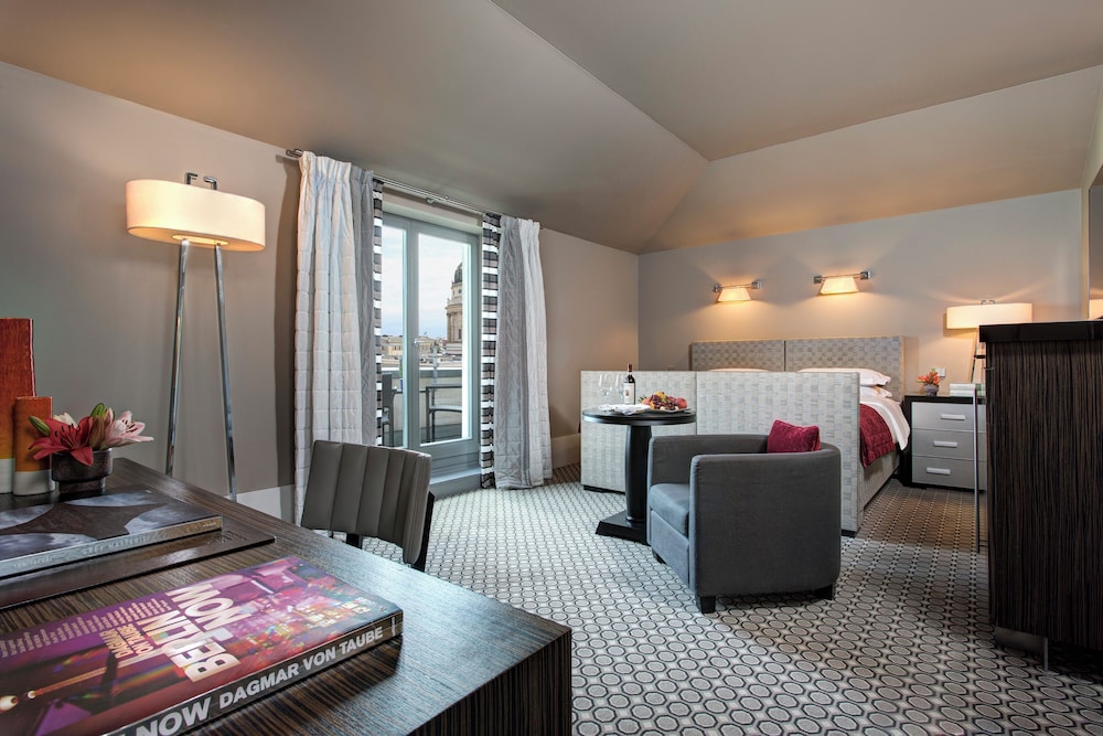 Deluxe Room, Balcony - Photo 2