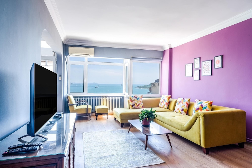 Apartment photo 1