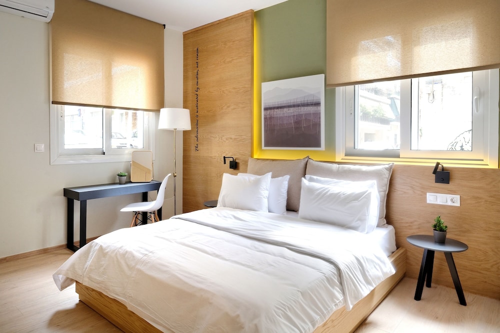 Luxury Apartment, 2 Bedrooms, Patio, Ground Floor photo 3