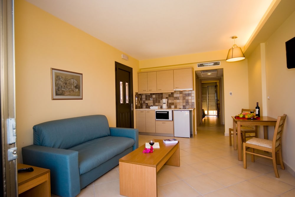 Apartment, 1 Bedroom, Sea View photo 2