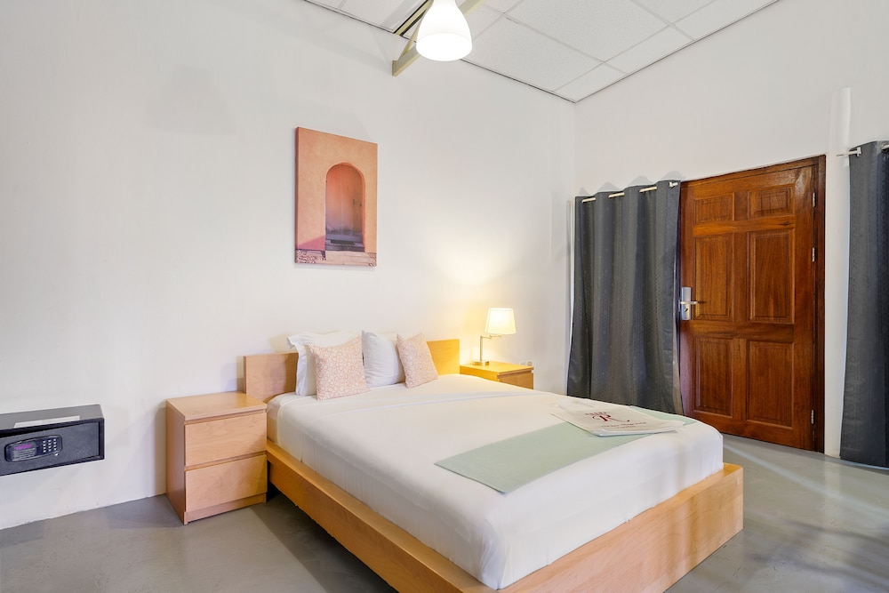 Standard Double Room, 1 Queen Bed - Photo 3