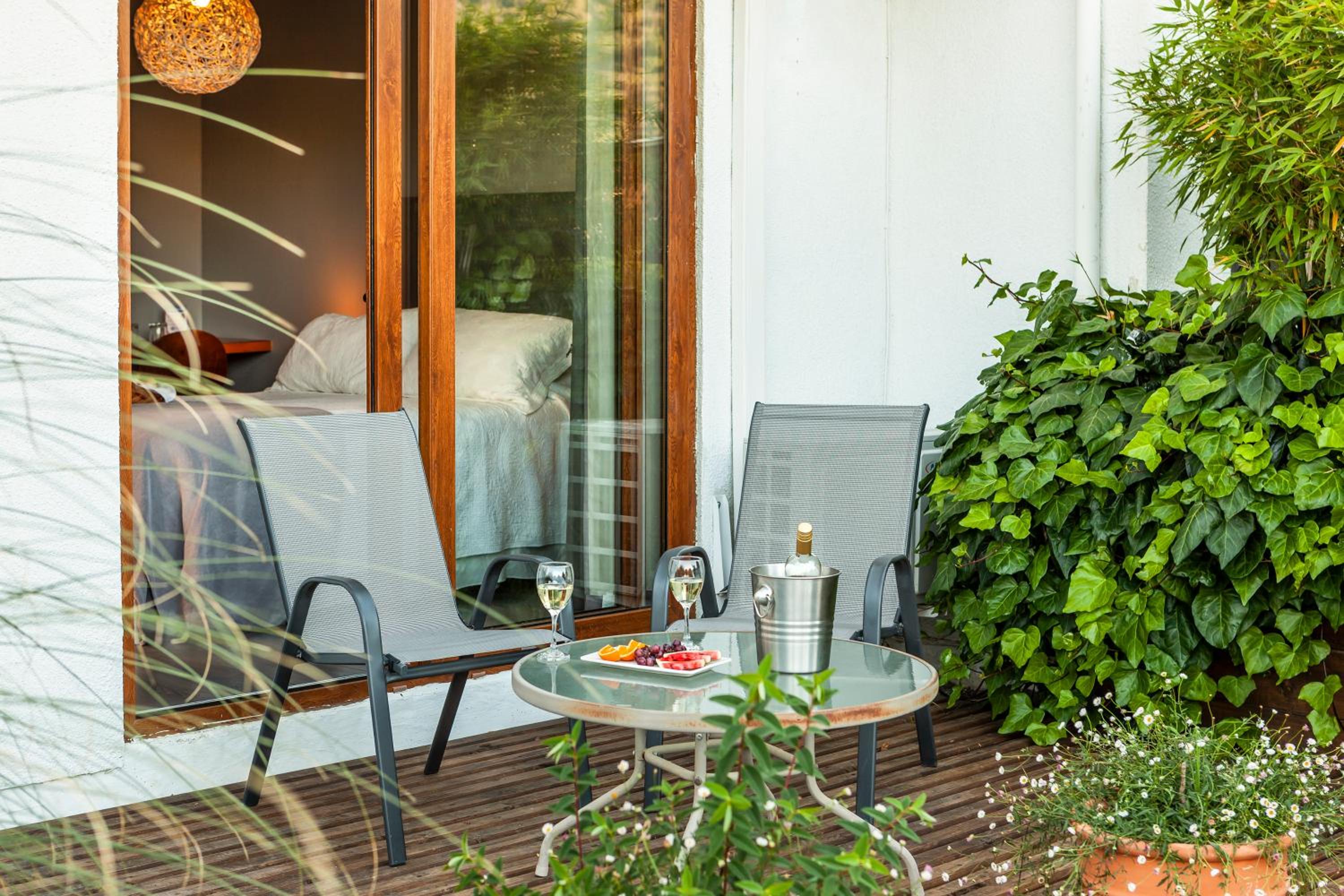 Double Room with Garden View photo 3