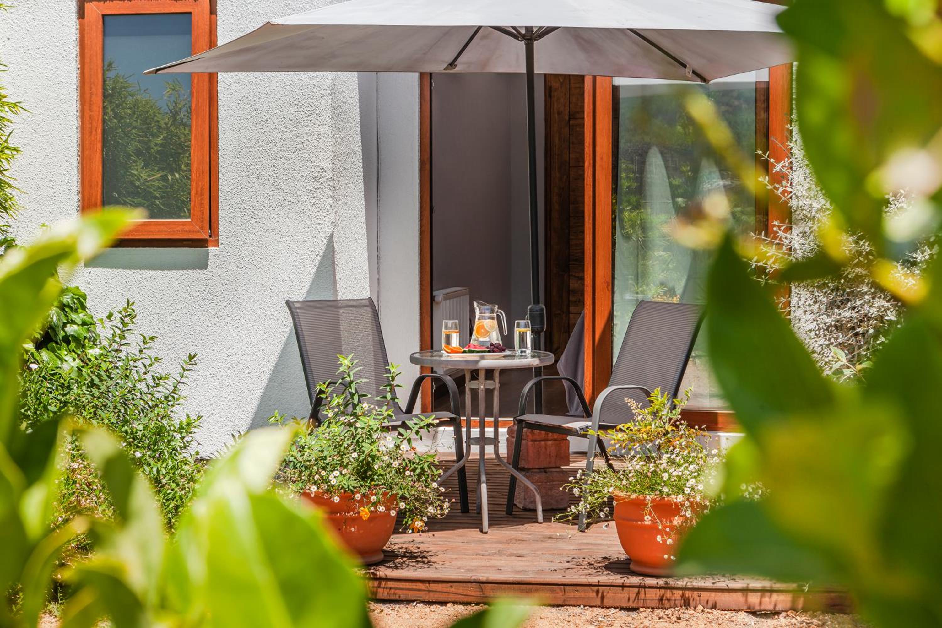 Double Room with Garden View photo 3