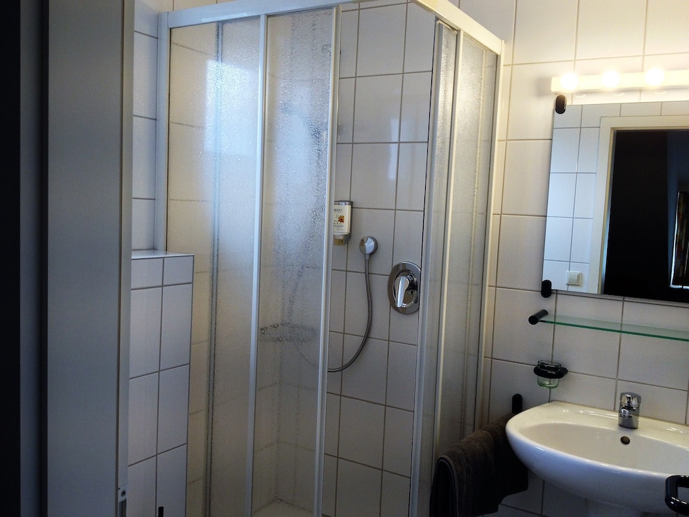 Hotel Möhringer Hof - Photo 27