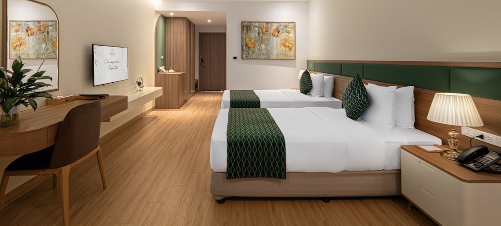 Deluxe Room - Photo 3