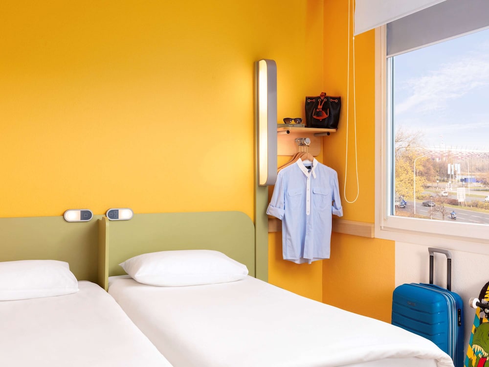 Standard Twin Room, 2 Twin Beds - Photo 5
