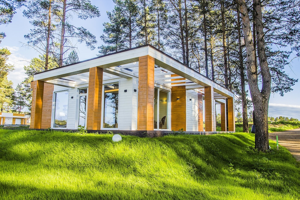 Villa photo 1