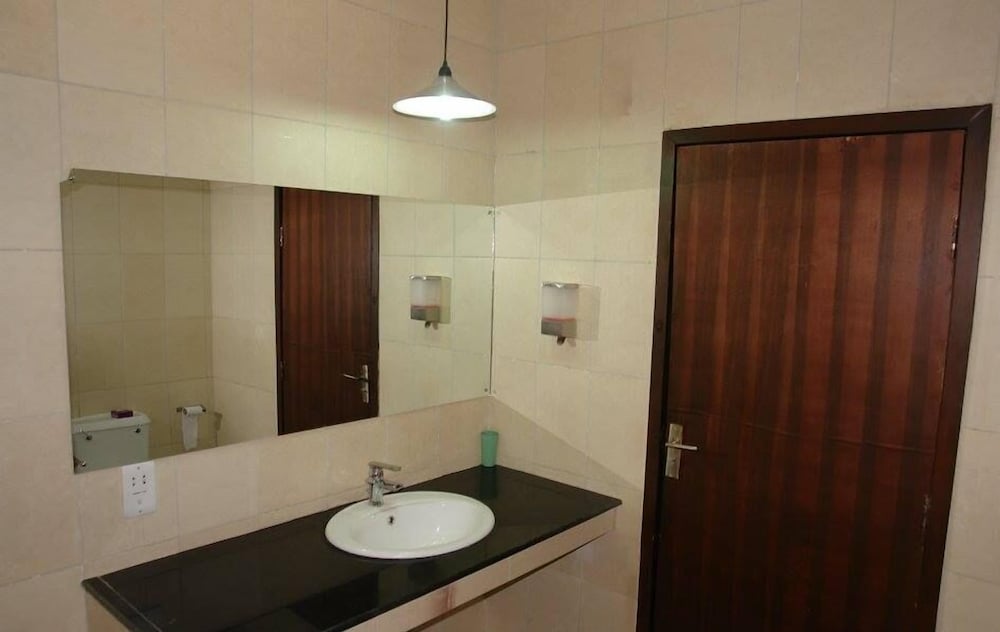 Standard Room - Photo 7
