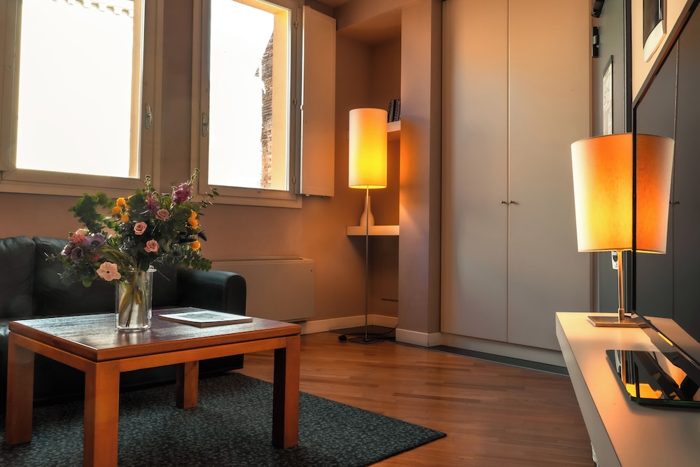 Wellness Suite - Photo 2
