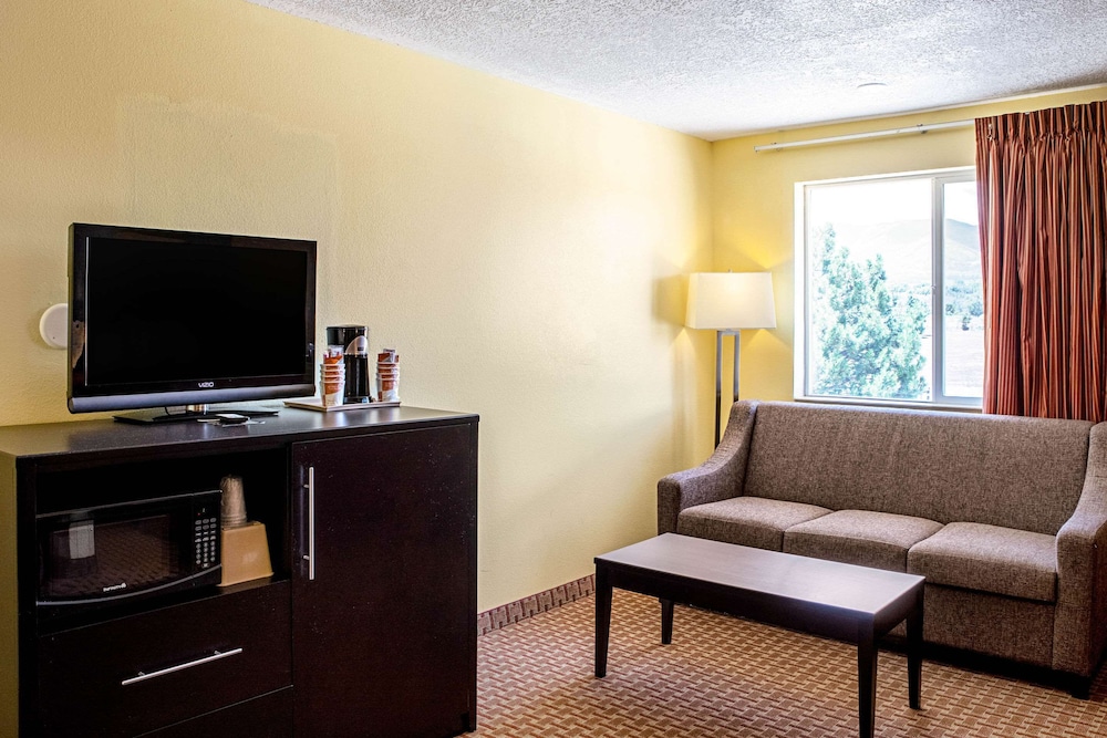 Suite, Non Smoking - Photo 3