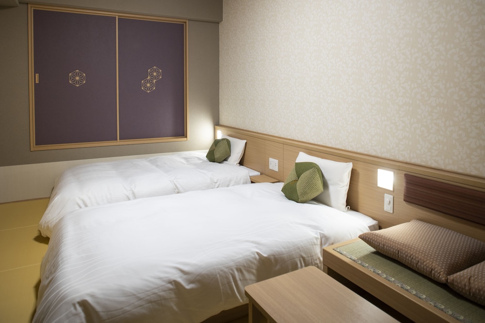 Twin Room, Non Smoking (No VIew) - Photo 1