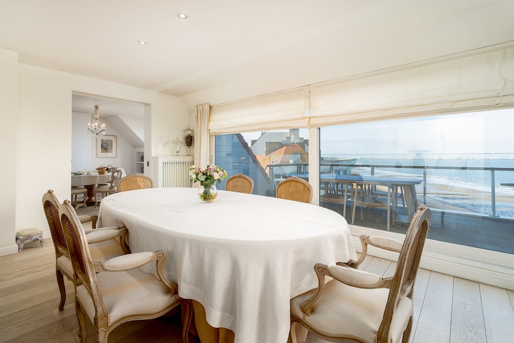 Stunning Penthouse With Free Parking and sea View, Foto 14