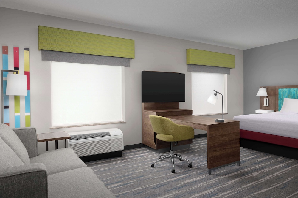 Studio Suite, 1 King Bed with Sofa bed - Photo 6