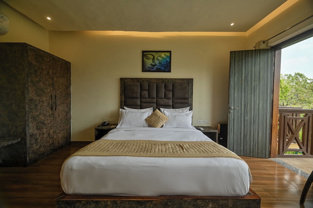 Double Room, Balcony, Garden View photo 3
