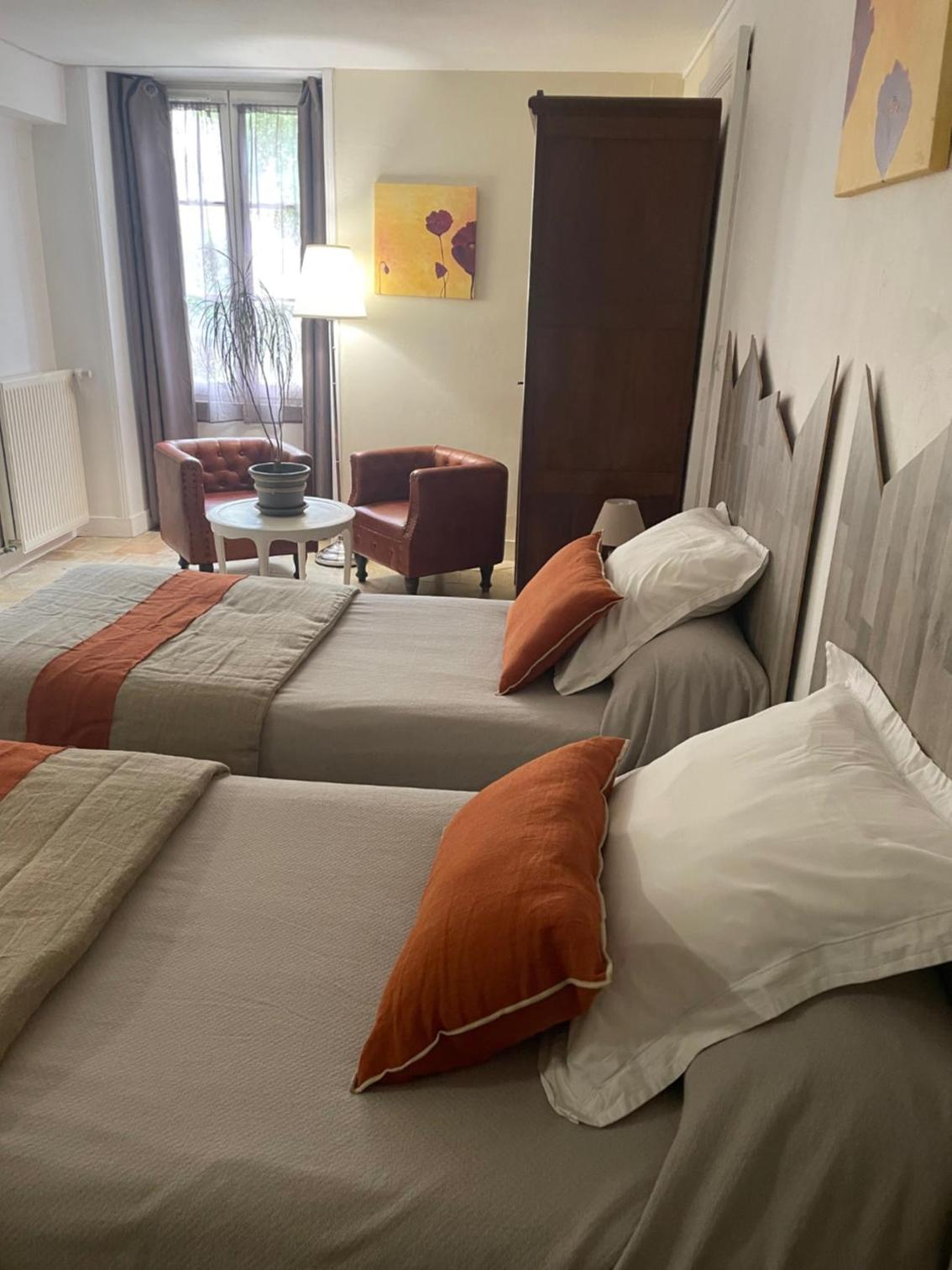Double or Twin Room with Garden View - Photo 1