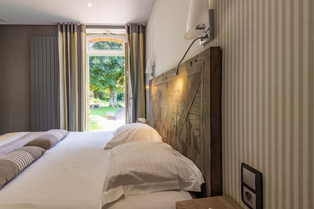 Chambre Dans Le Jardin