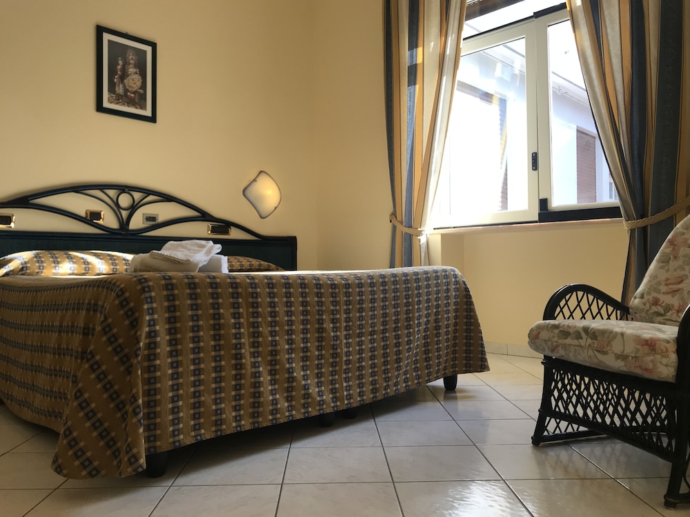Superior Room, Garden View