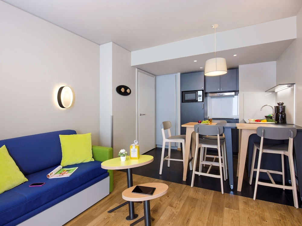 Apartment, Multiple Beds