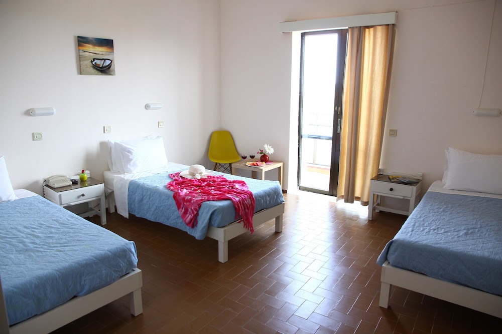 Triple Room photo 1